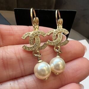CHANEL Crystal Pearl CC Drop Earrings